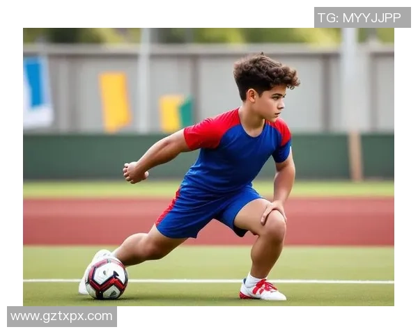 足球球星事故瞬间引发热议 赛场意外背后隐秘原因曝光