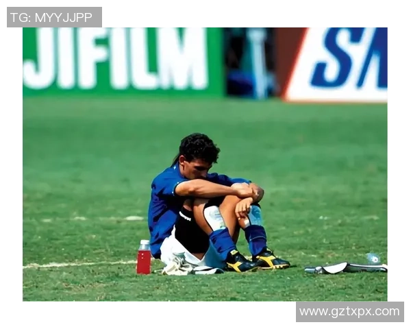 韩国队踢伤国际足球巨星引发争议 球员伤情成焦点媒体广泛关注