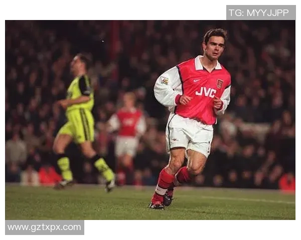 马超足球之路：从天赋少年到顶级球星的成长与奋斗历程